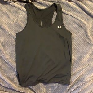 Black athletic tank top